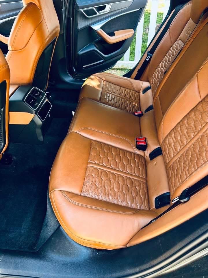 Audi rear seats after detailing